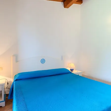 Capo Coda Cavallo Con Piscina *