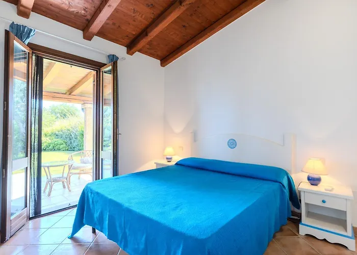 Capo Coda Cavallo Con Piscina Apartamento