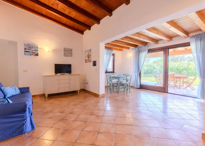 Apartamento Capo Coda Cavallo Con Piscina