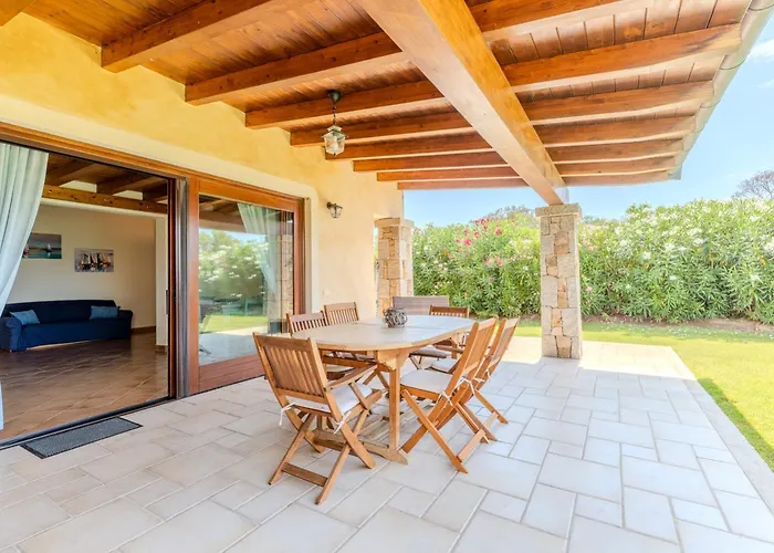 Apartamento Capo Coda Cavallo Con Piscina San Teodoro (Sardinia)